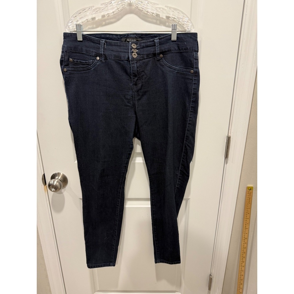 Torrid Womens Skinny Jeans Triple Button Dark Wash Indigo 16R